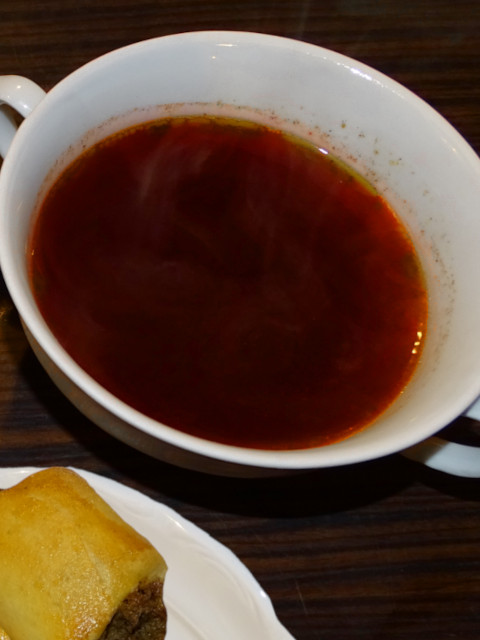 barszcz czerwony paszteciki pierogi 