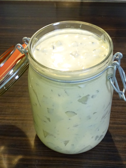 sledzie w sosie tatarskim 